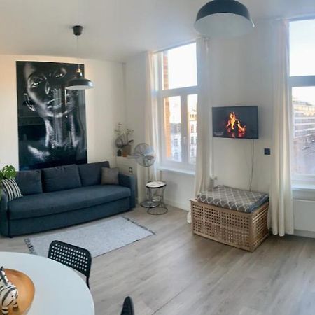 אנטוורפן Sleep Inn - Black And White Modern Flat With Cityview מראה חיצוני תמונה