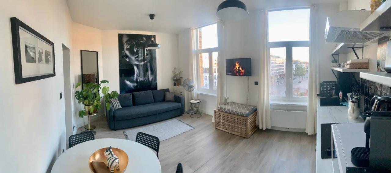 אנטוורפן Sleep Inn - Black And White Modern Flat With Cityview מראה חיצוני תמונה